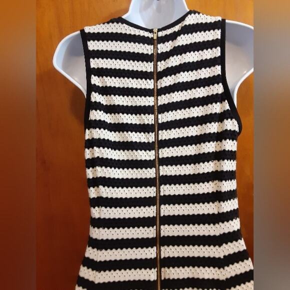 Banana Republic Women's Dress - Picture 4 of 5